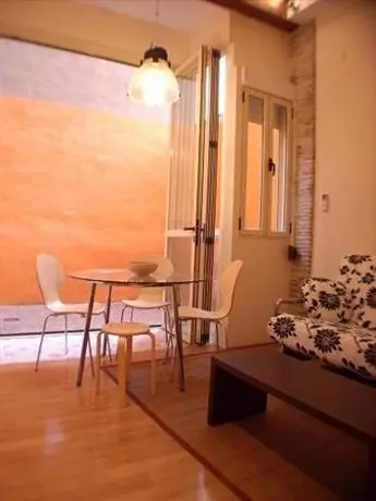 Apartamentos el Pilar Valencia 