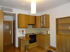 Studios 2 Let Apartments London 