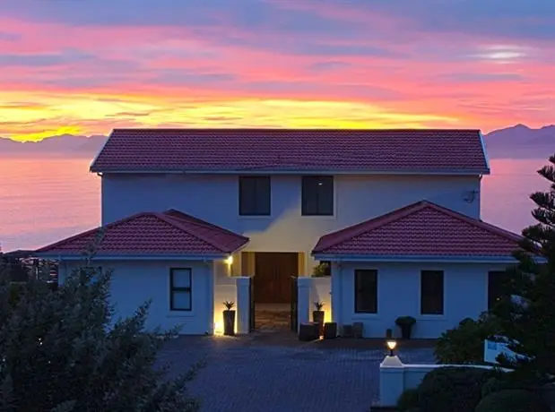 Cliff Lodge Gansbaai 