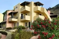 Petra Village Apartments 