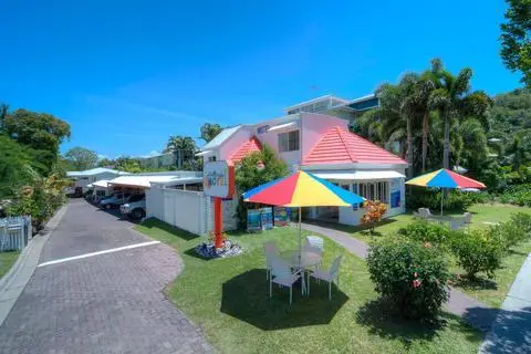 Port Douglas Motel