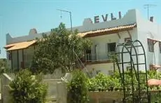 Evli Apartments Rethymno 