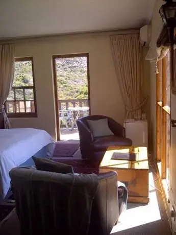 Agulhas Country Lodge & Restaurant 