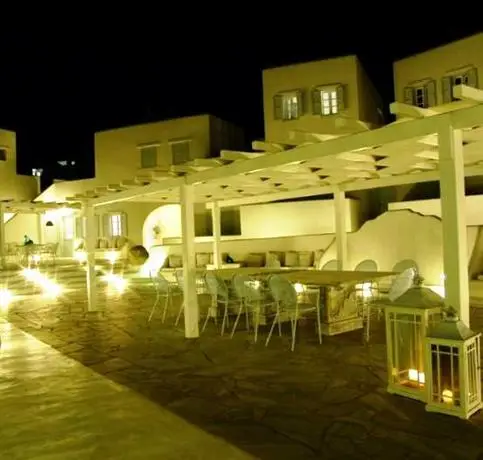 Oinotopos Wine Cellar & Accommodation Pyrgos