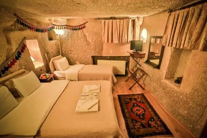 Sos Cave Hotel Halal 