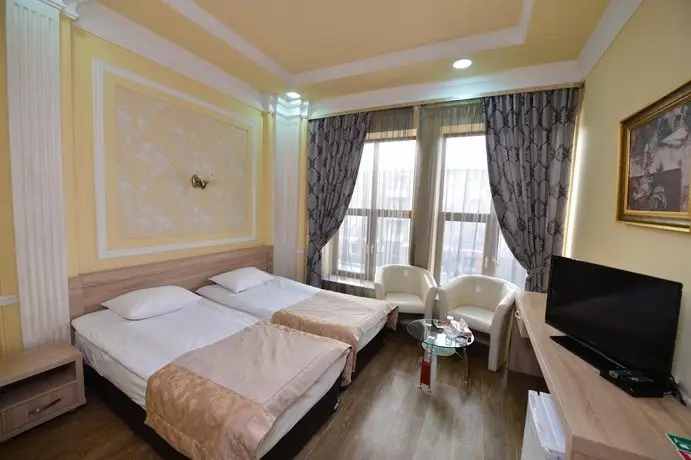 Yerevan Deluxe Hotel 