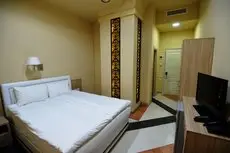 Yerevan Deluxe Hotel 