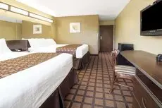 Microtel Inn & Suites by Wyndham Austin Airport 