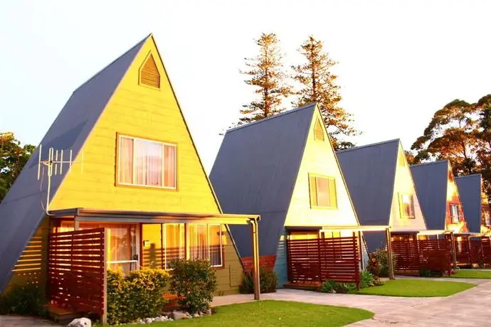 A-Frame Chalets @ Mokutu 