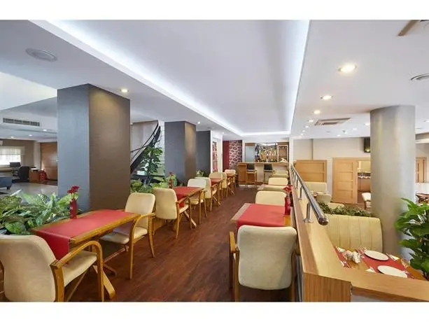 Kordon Hotel Alsancak 