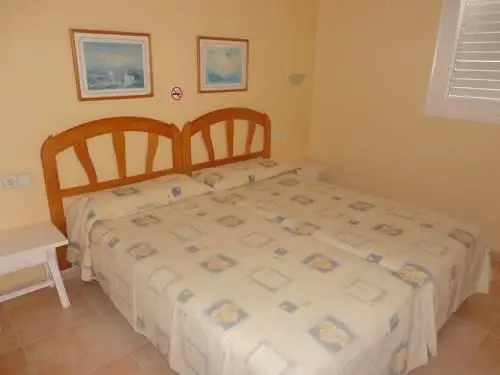 Apartamentos Ses Veles 