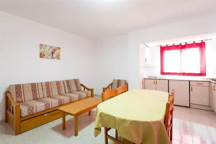 Apartamentos Zodiac Ses Fontanelles 