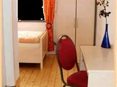 Hotel Privatzimmer Laatzen 