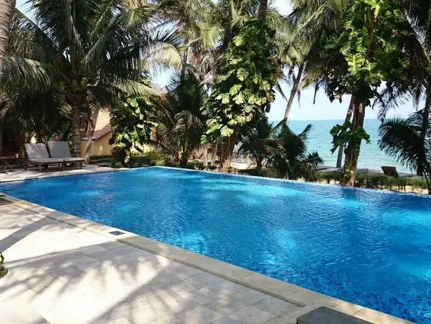 Sunshine Beach Resort Phan Thiet 