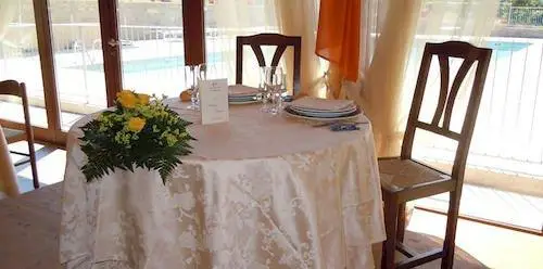 Catignano Hotel Ristorante 