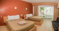 La Isla Huatulco Hotel & Beach Club 