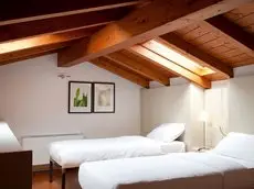 Nene-Il Vicolo Apartments and Rooms 