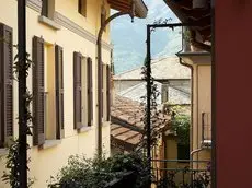 Nene-Il Vicolo Apartments and Rooms 