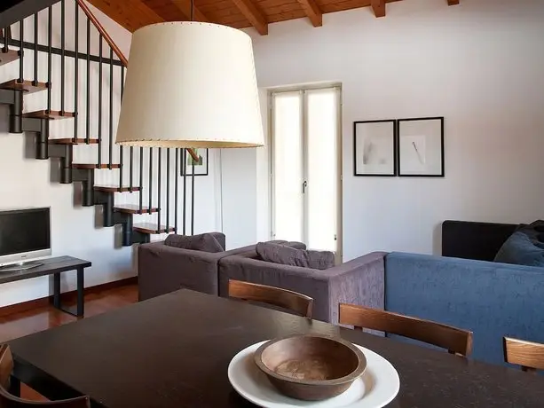 Nene-Il Vicolo Apartments and Rooms 