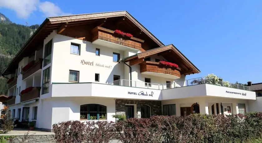 Hotel Garni Gluck Auf