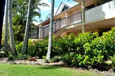 Outrigger Bay Apartments 