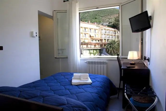 Bouganville B&B Cefalu 