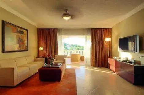 Presidential Suites by Lifestyle - All Inclusive 