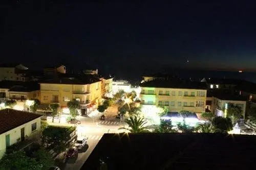 Hotel Regina Camaiore 