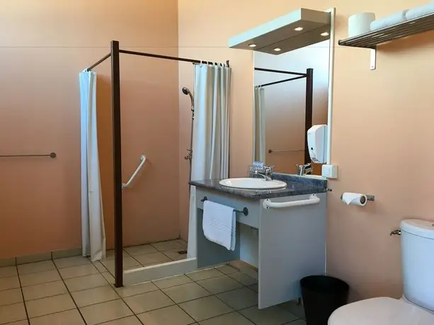 Tahiti Airport Motel 