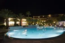 Lagomandra Beach Hotel 