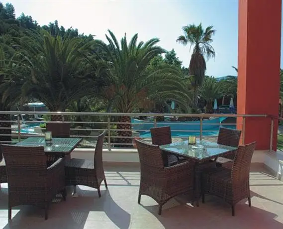 Lagomandra Beach Hotel 