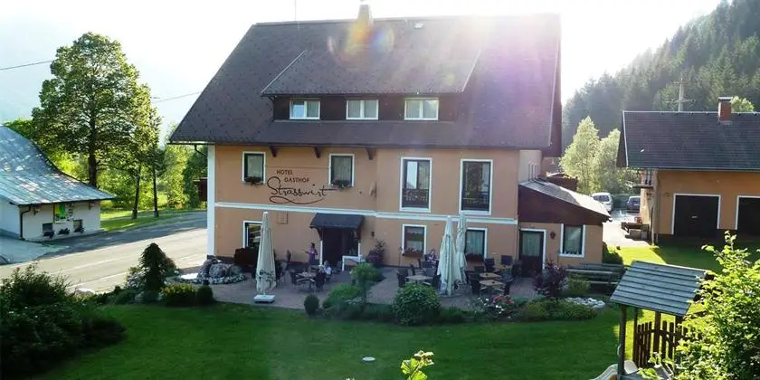 Hotel-Gasthof Strasswirt 