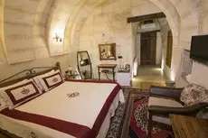 Divan Cave House 