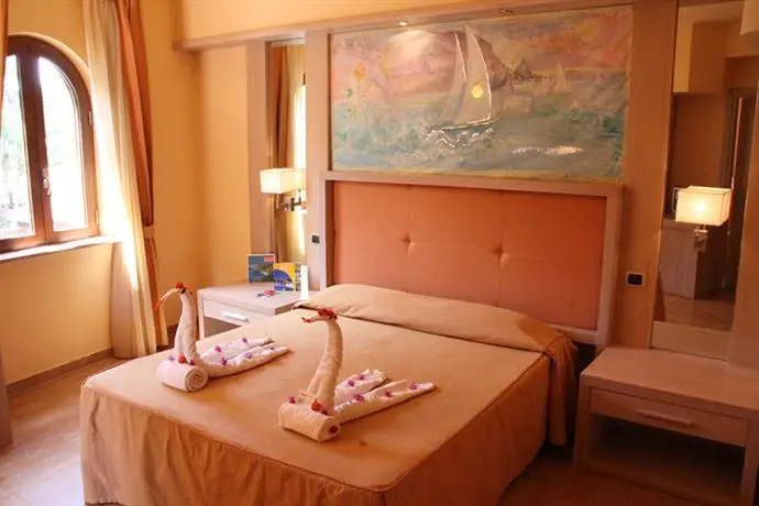 Hotel Residence Solemare Ricadi 