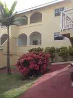 Wave Crest Holiday Apartments 