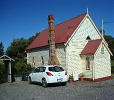 Strahan Colonial Cottages 