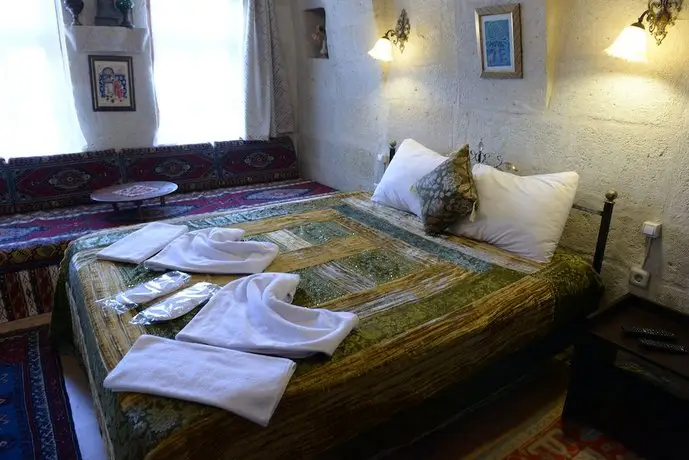 Caravanserai Cave Hotel 