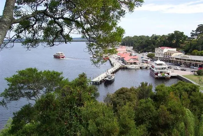 Strahan Bungalows 