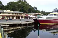 Strahan Bungalows 