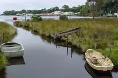 Strahan Bungalows 