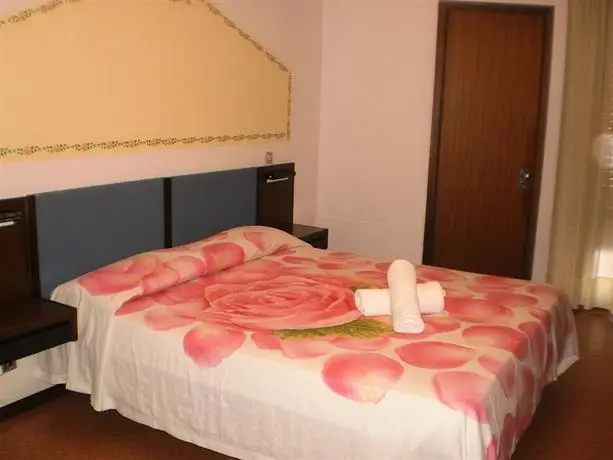 Hotel Plaza Grado 