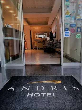 Andris Hotel 