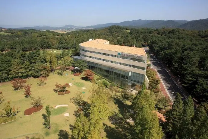 The Suites Hotel Gyeongju 