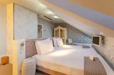 Lx Boutique Hotel 