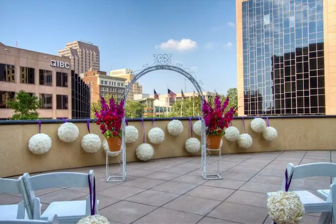 Embassy Suites San Antonio Riverwalk-Downtown 