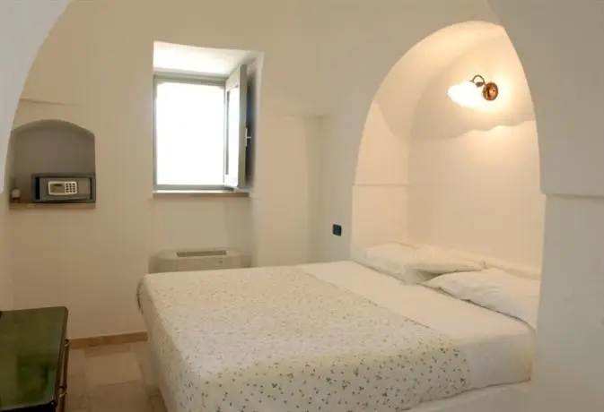 Trullo Sovrano Exclusive B&B 