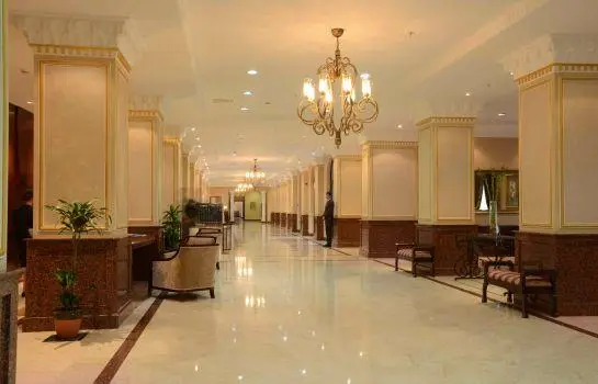 Lotte City Hotel Tashkent Palace 