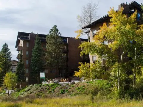 Storm Meadows East Slopeside