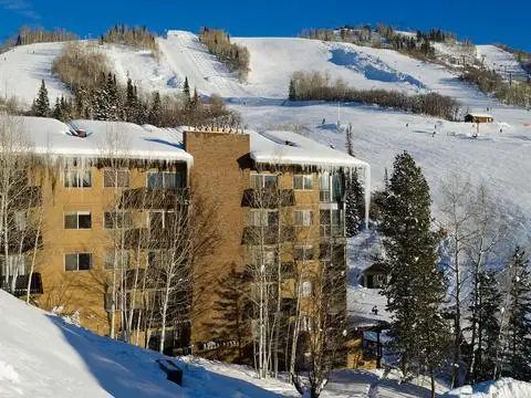 Storm Meadows East Slopeside