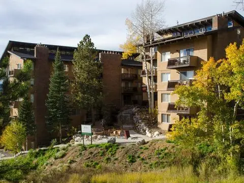 Storm Meadows East Slopeside 